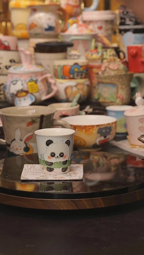 景德镇釉下彩绘设计师款式陶瓷