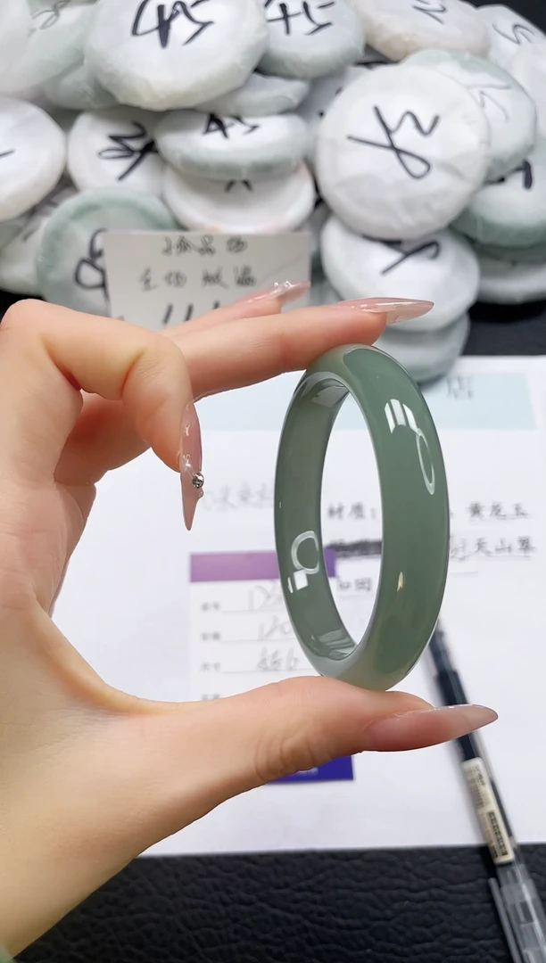 石英质玉手镯未镶嵌315-56