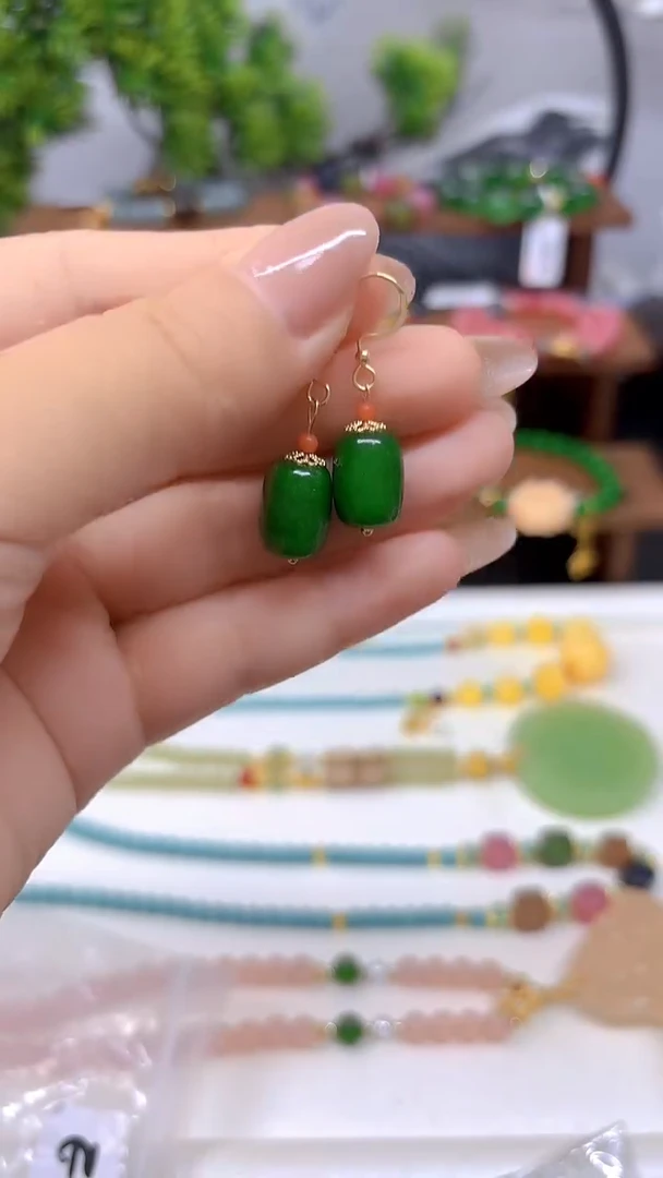 翡翠14K金镶嵌耳饰E772