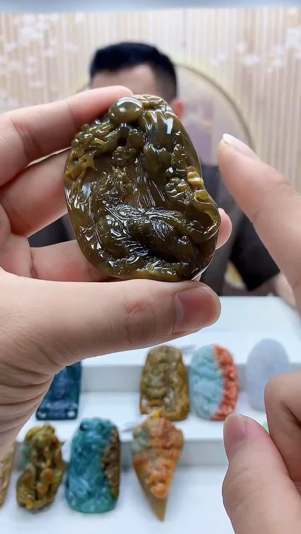 定制翡翠未镶嵌4812bb-毛货挂件70