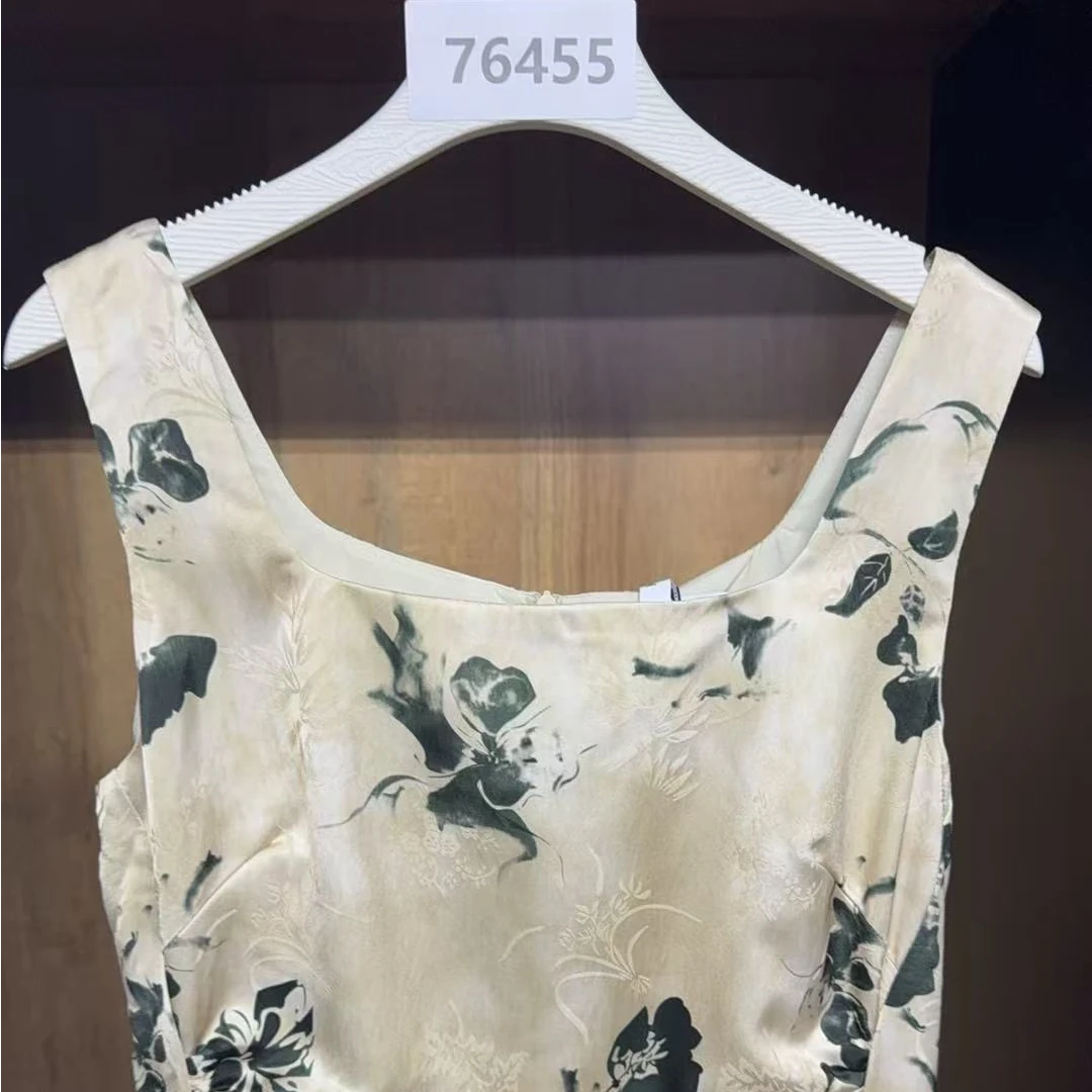 亦系-时尚女装【76455】叁楼