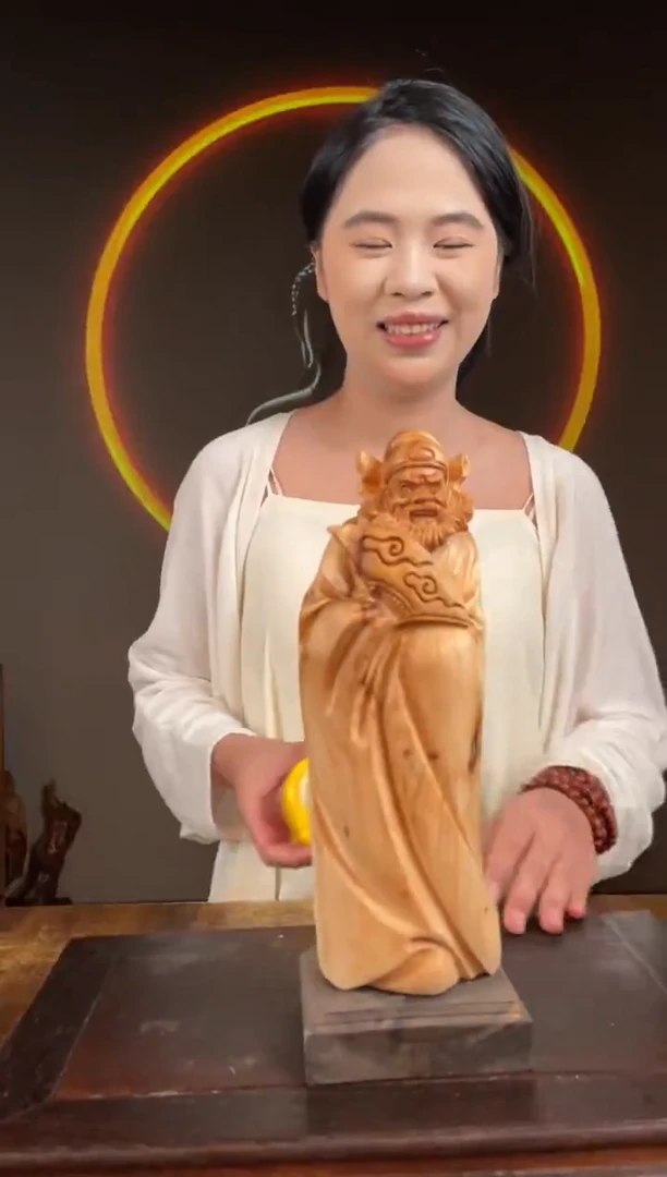 柏木（崖柏）手工摆件,先抢先得! 编号:105