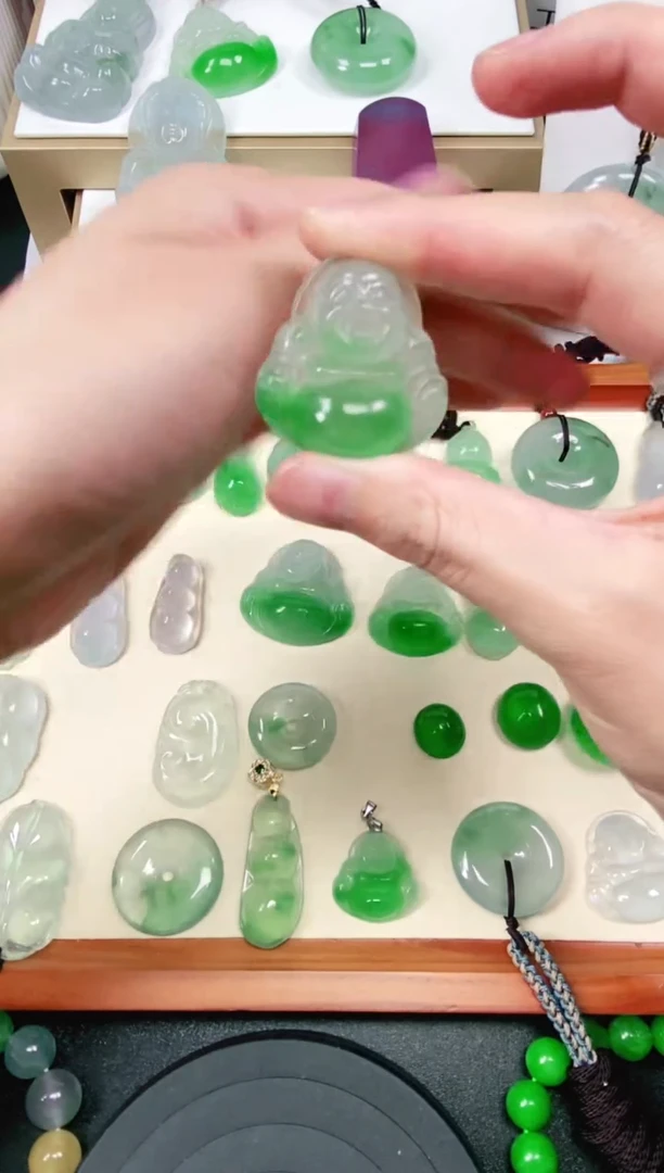 手镯时尚饰品吊坠一物一拍