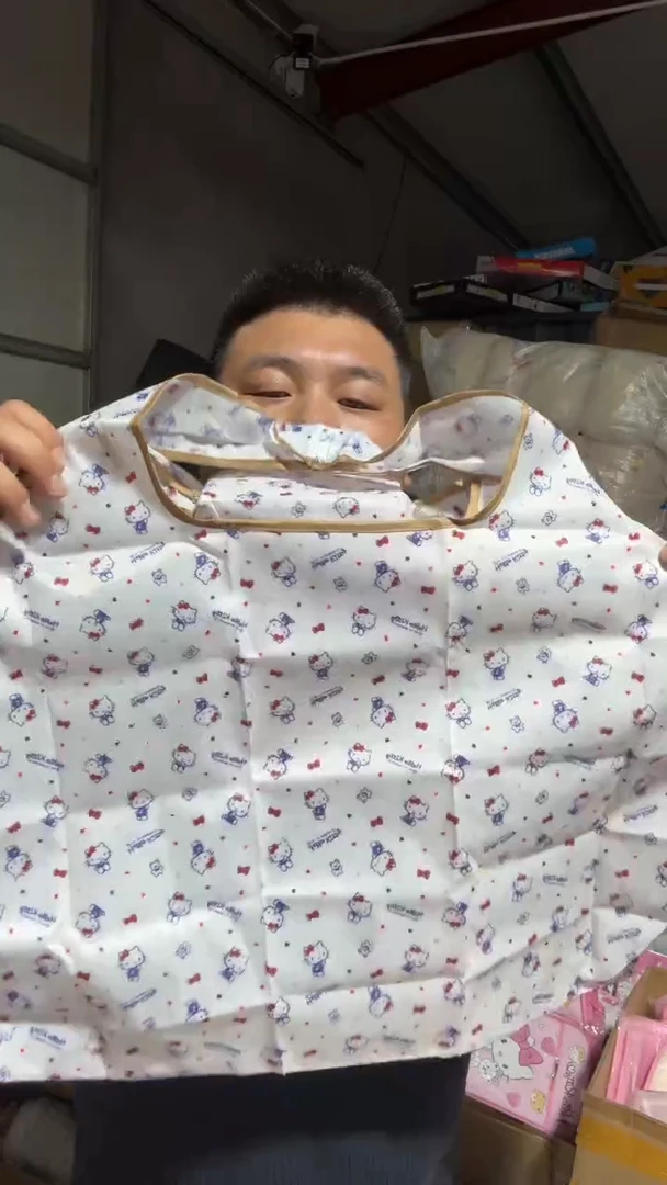 布白色折叠收呐袋