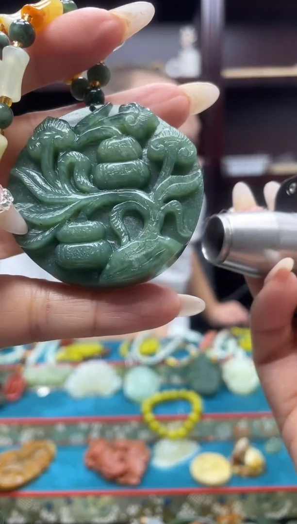 未镶嵌岫玉吊坠多样性发*货拍一发一