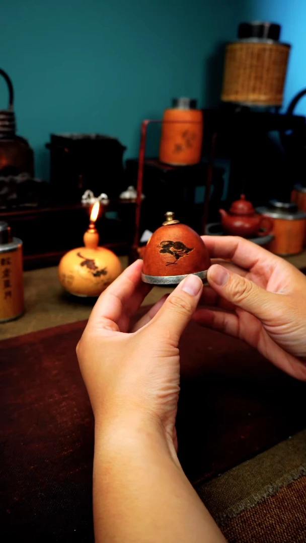 2006雕画葫芦包锡油灯5.8*6