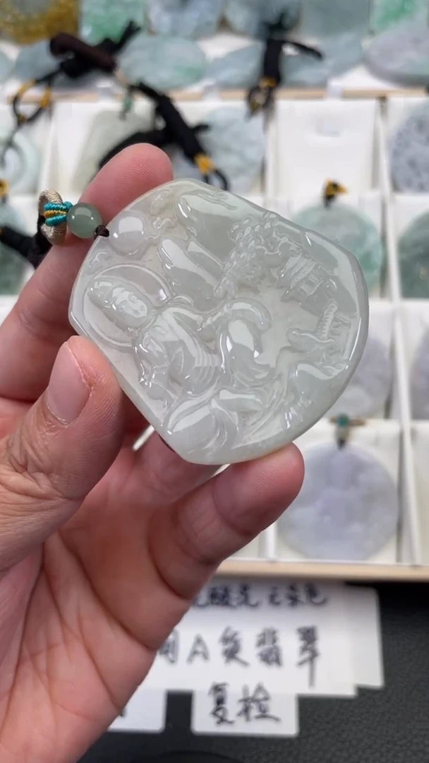 颈饰未镶嵌翡翠天然缅甸翡翠A货101