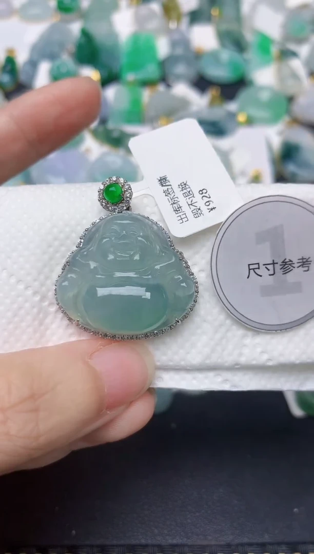 颈饰未镶嵌翡翠天然缅甸A货翡翠