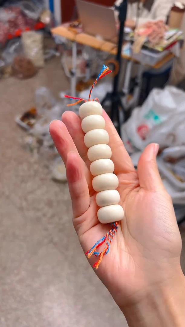 吊坠菩提根/象牙果白色棒棒糖 8颗