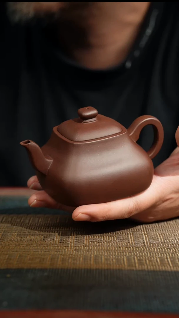 茶壶紫砂016宜兴市丁蜀镇紫砂精品