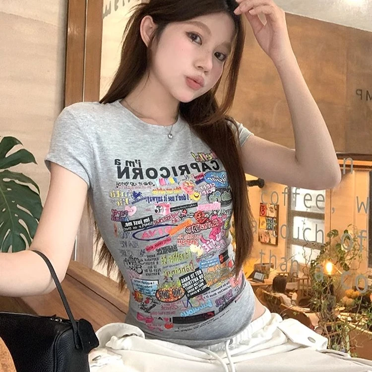 卡通印花短袖正肩T恤女夏季新款修身小个子收腰紧身短款圆领上衣