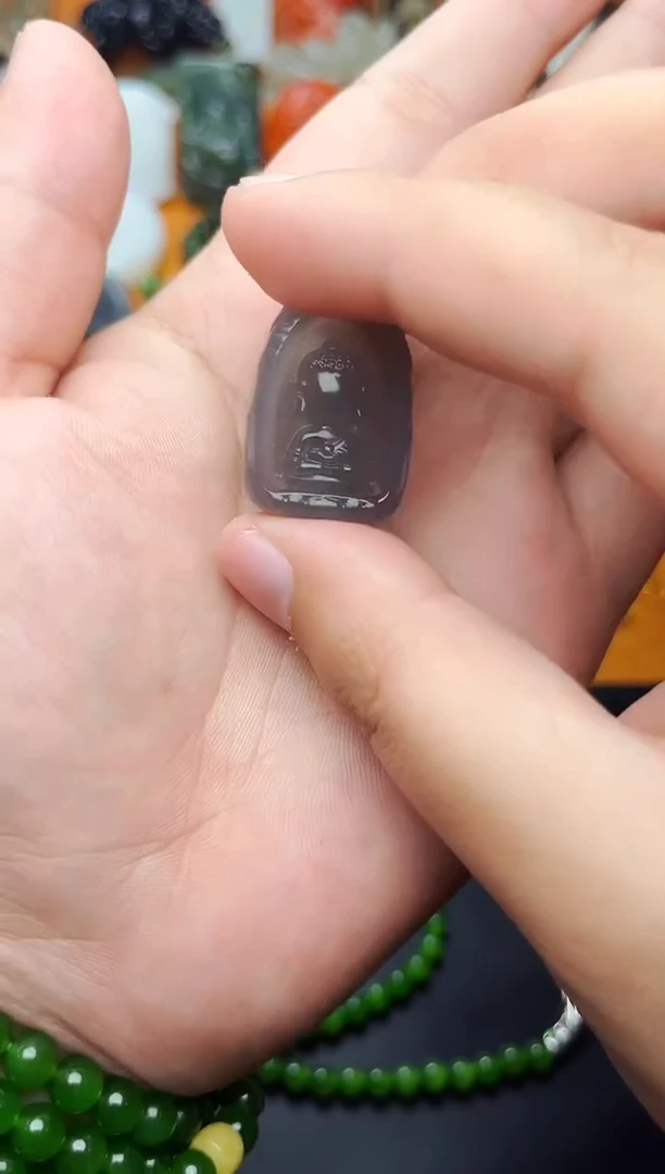 【闪购商品】和田玉颈饰未镶嵌抱抱佛01