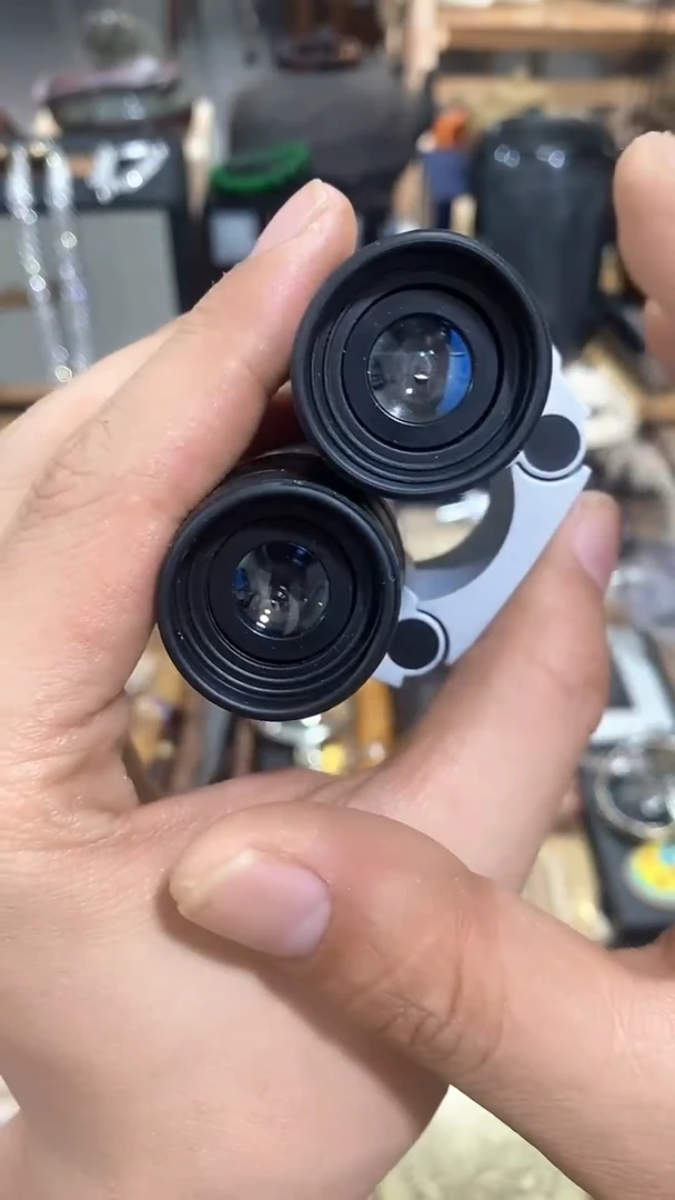 瓷片闪购商品  如图所示