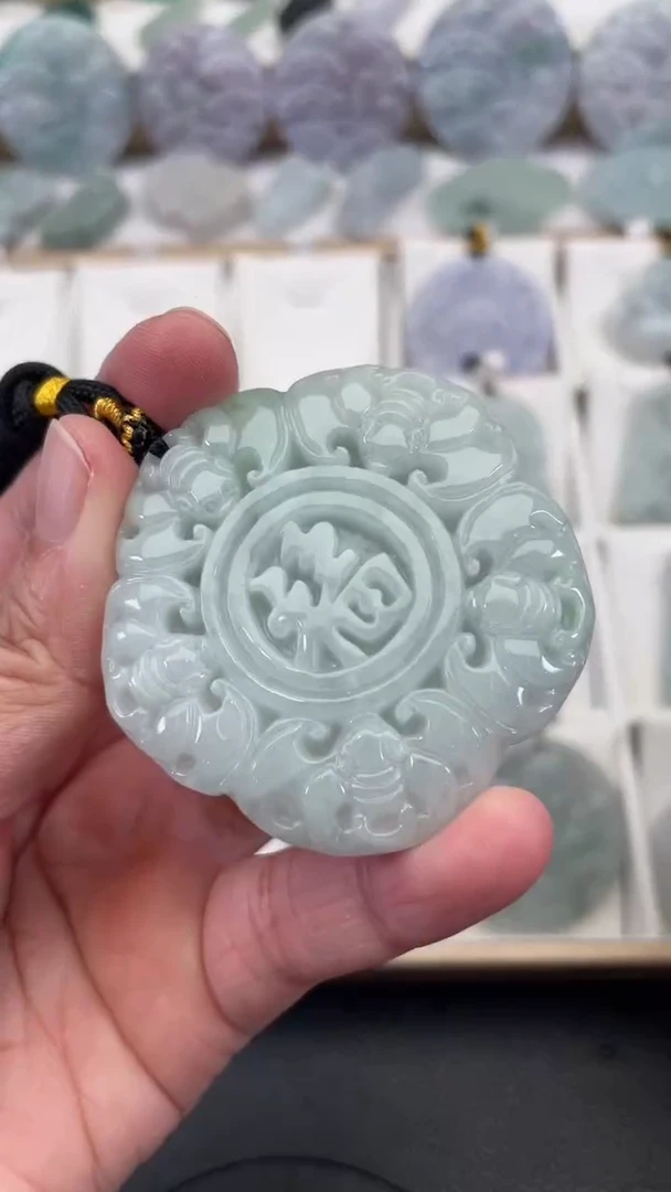 颈饰未镶嵌翡翠天然缅甸翡翠A货39