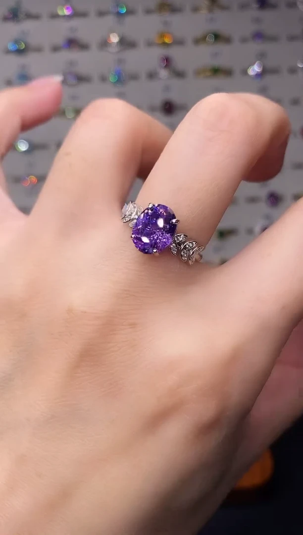 5克拉蓝宝石（处理）欧美风戒指