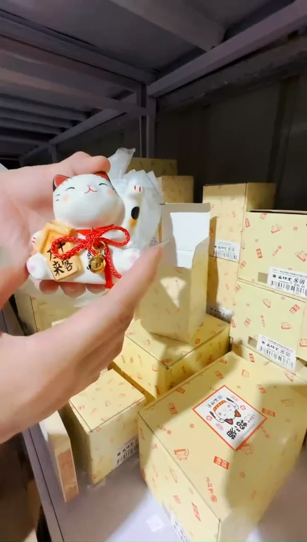 PP日本进口招财猫摆件
