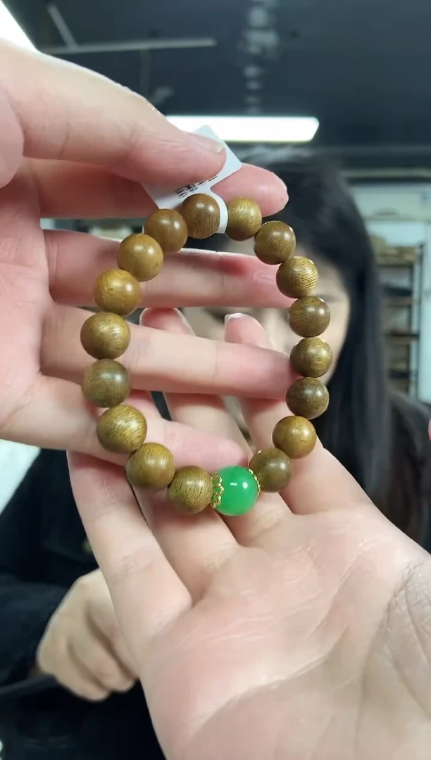 【闪购商品】翡翠手串未镶嵌多样性发其一颜色微差