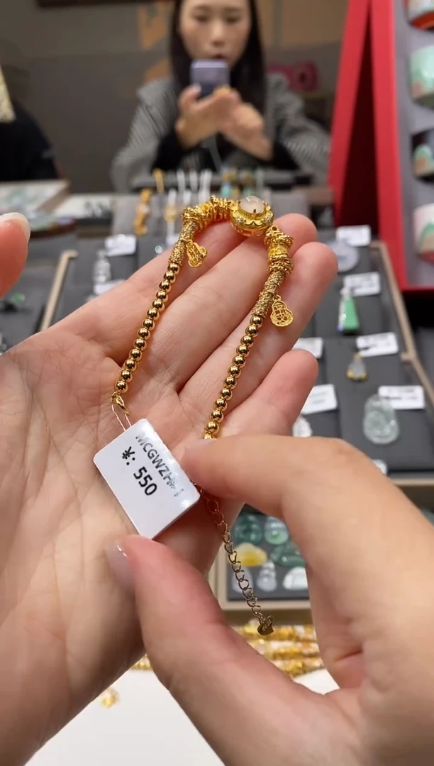 颈饰银S925镶嵌翡翠手链