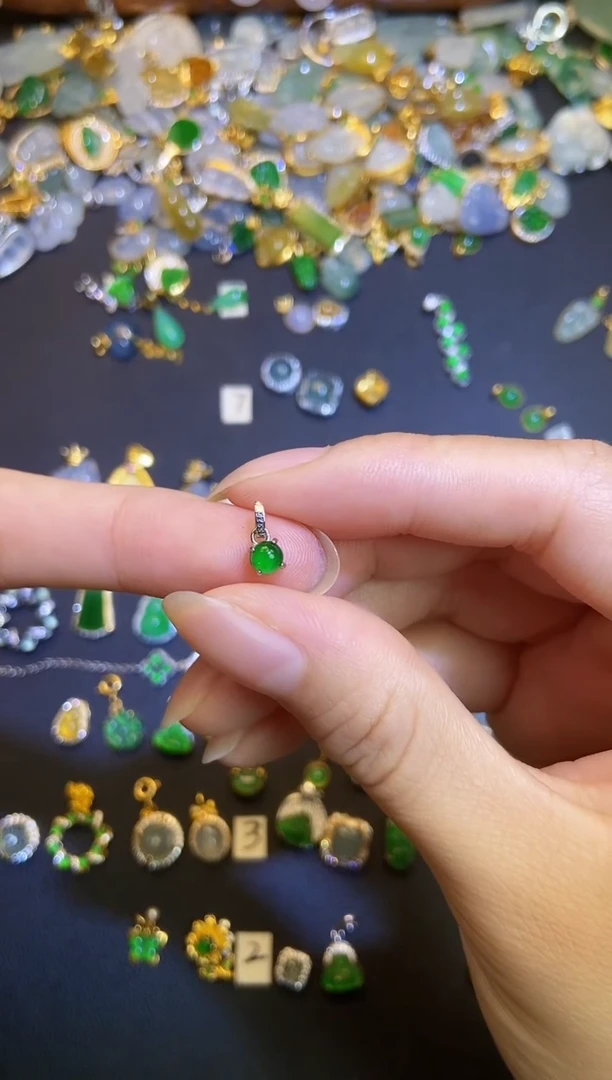 翡翠银S925镶嵌吊坠(不含链)一物一证