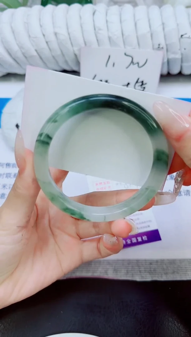 未镶嵌手镯石英质玉170/59.4