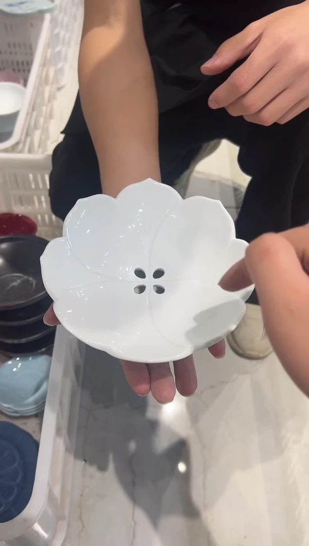 微瑕商品，介意勿拍