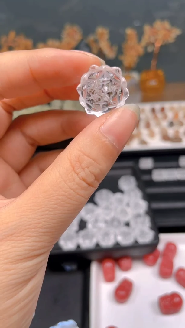 【闪购商品】水晶颈饰未镶嵌42a多样性发其一/1个