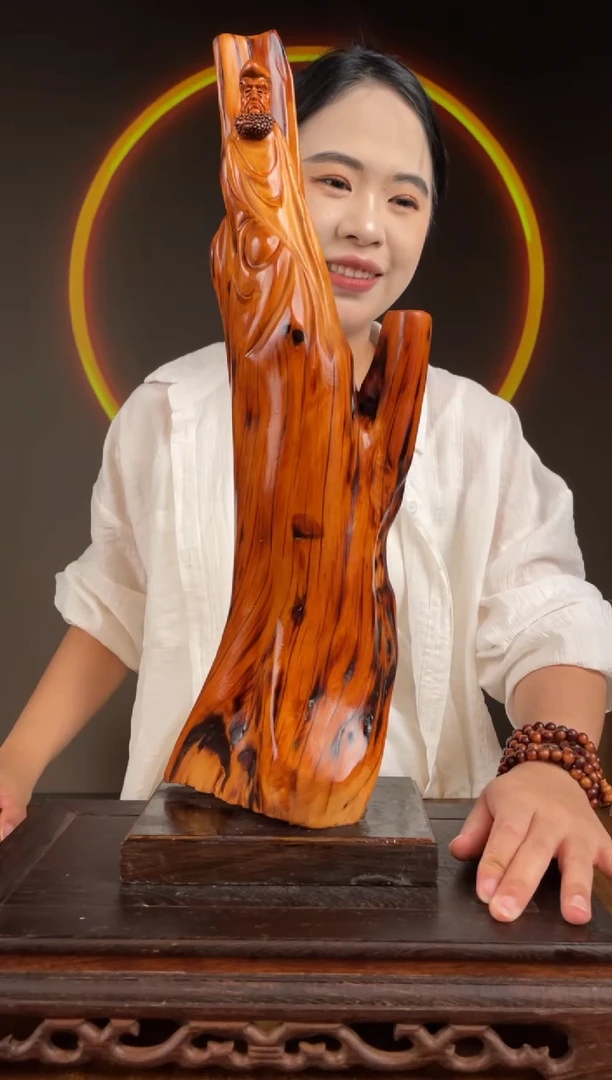 柏木（崖柏）手工摆件,先抢先得! 编号:137