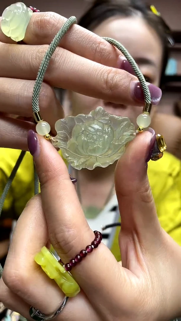 岫玉未镶嵌吊坠多样性发货其中发一