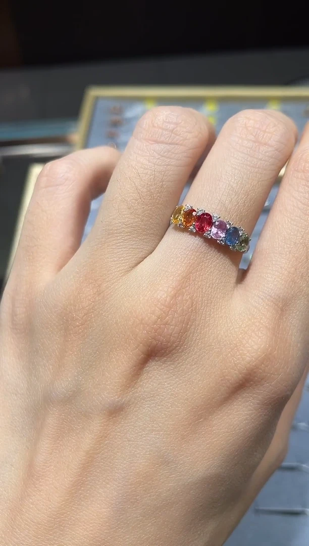 戒指蓝宝石18K金镶嵌1