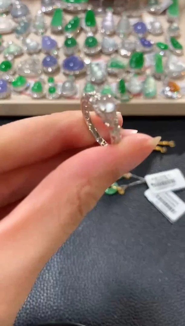 18K金镶嵌戒指翡翠n81多样性一件发货