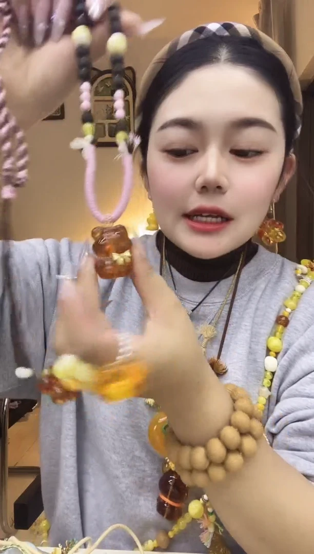 无合金熊北北时尚穿搭饰品