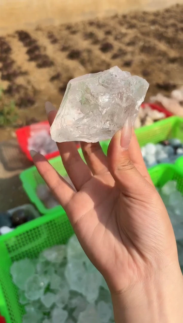 【闪购商品】水晶摆件未镶嵌白阿赛 331