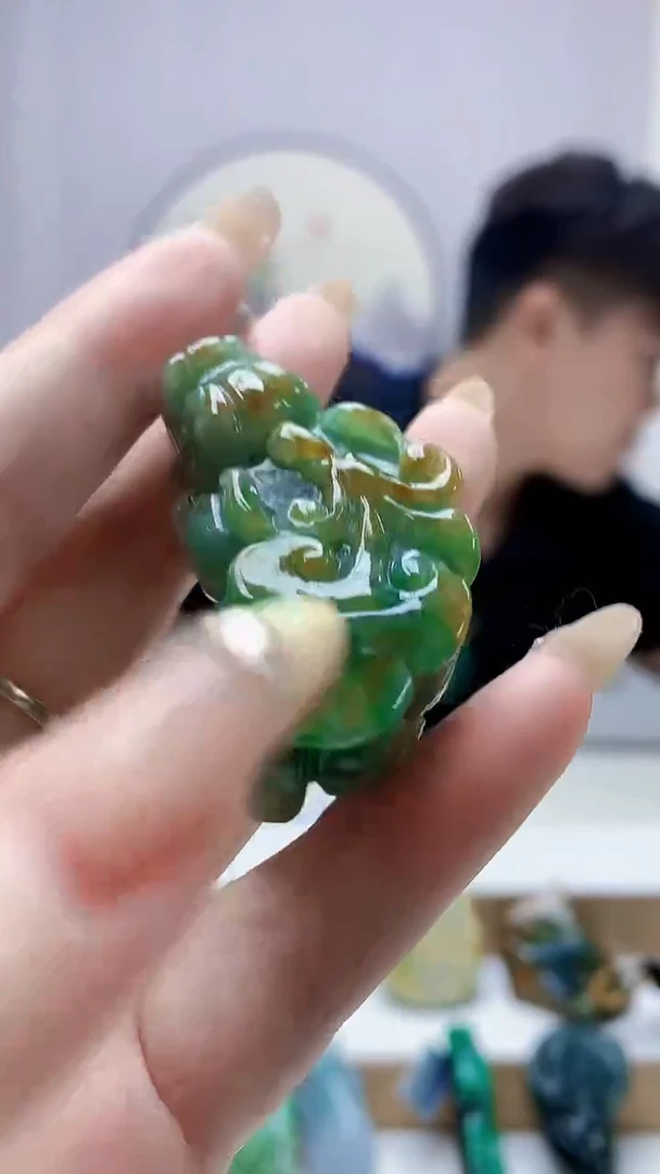 未镶嵌定制翡翠5145DD-毛货挂件7