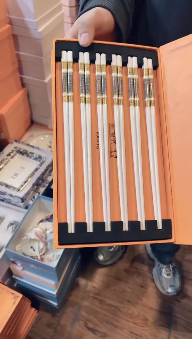 【闪购商品】杯鸿辉家品牌瓷器，京东包邮！