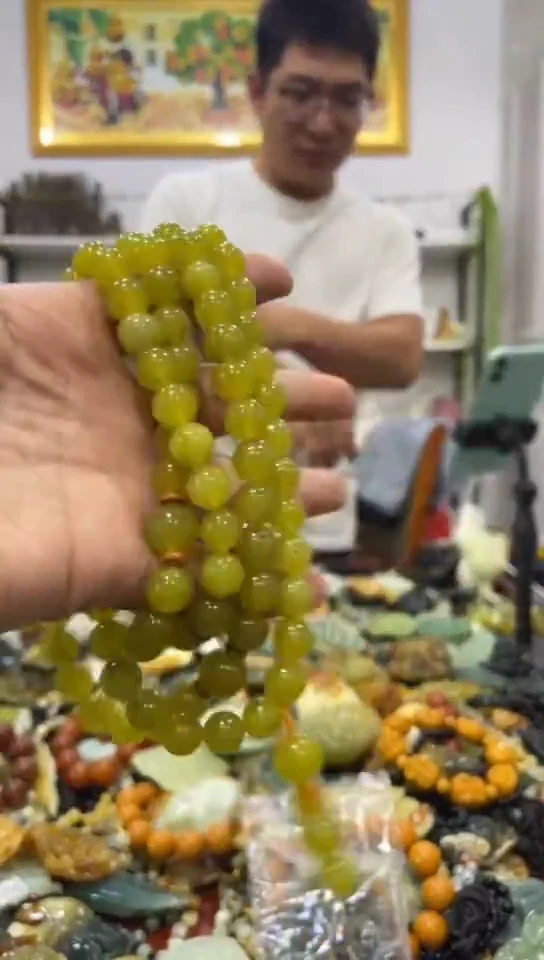 未镶嵌岫玉手串