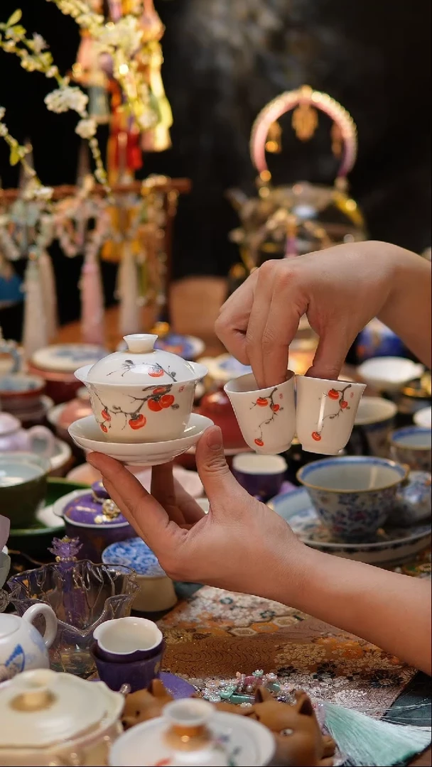 【闪购商品】白瓷柿子三才盖碗+两杯+茶事包