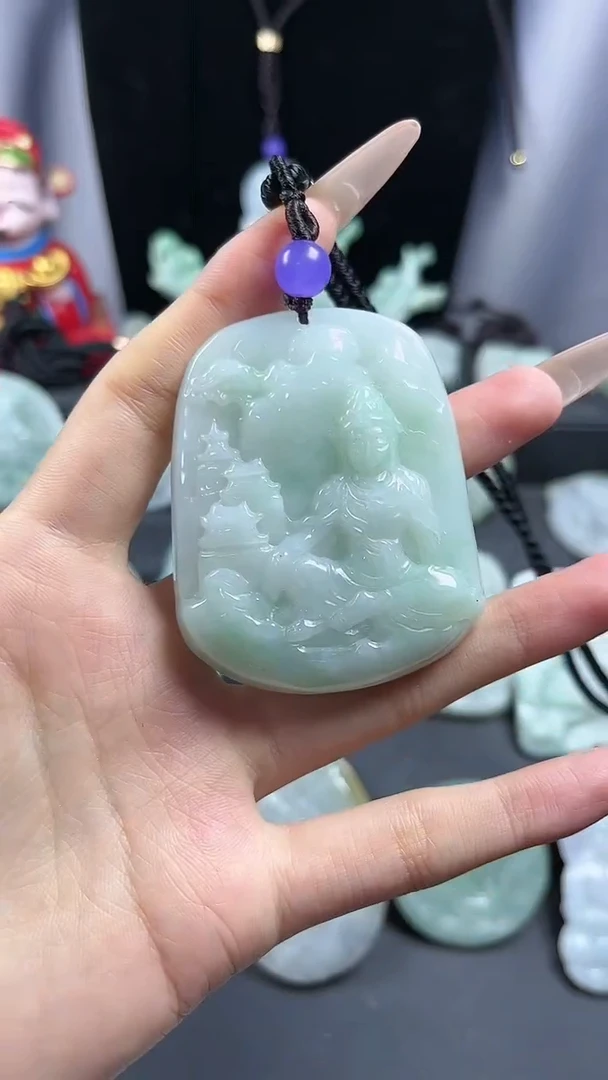 【闪购商品】翡翠颈饰未镶嵌山水观音