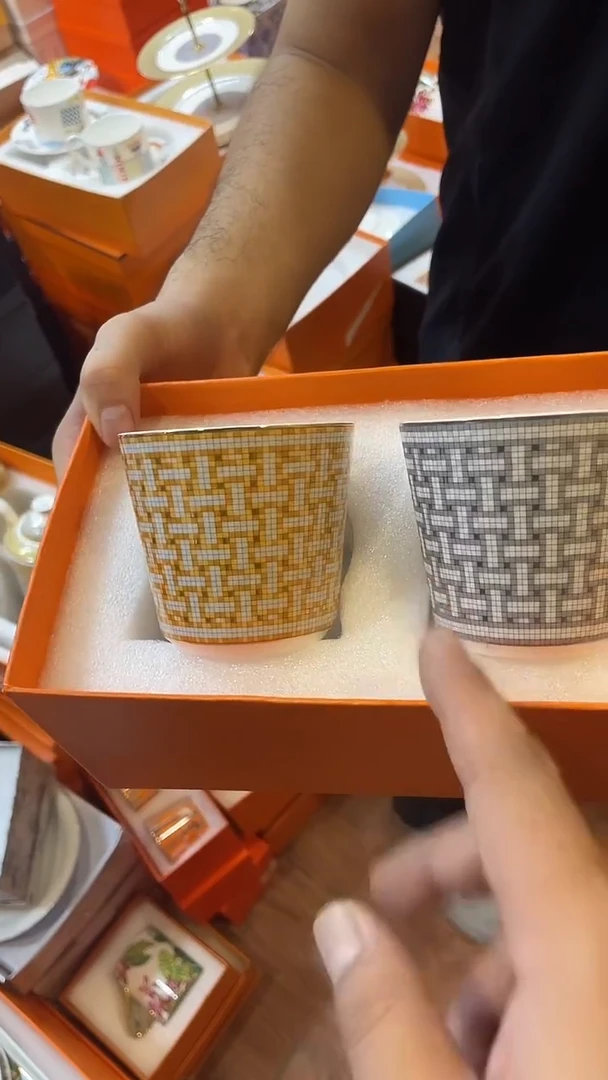 杯鸿辉家品牌瓷器，京东包邮！