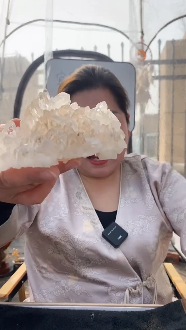 【闪购商品】水晶原石未镶嵌喜马拉雅原石D571