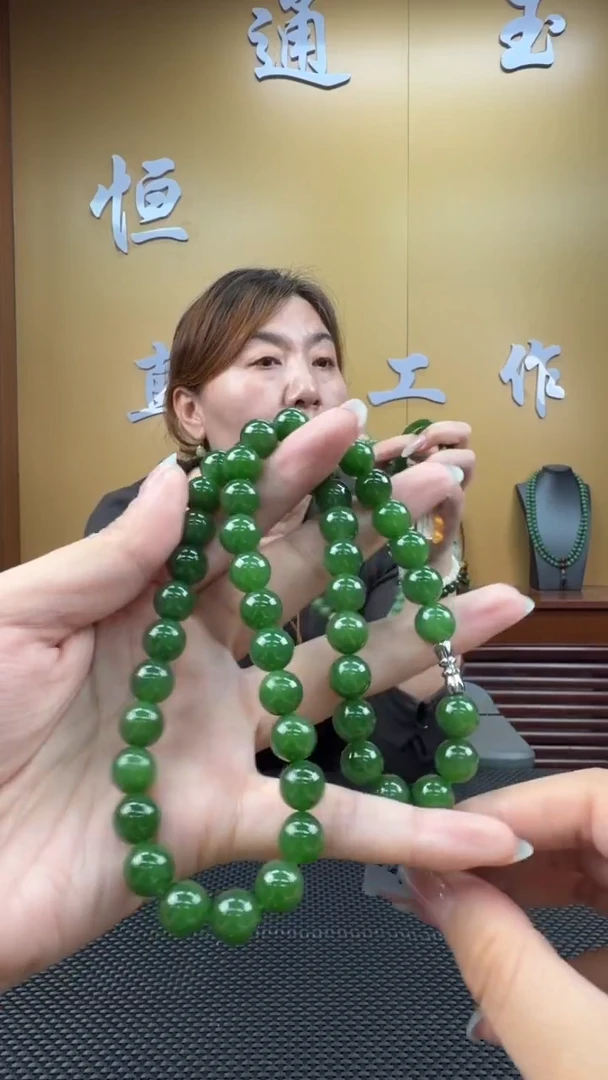 颈饰未镶嵌和田玉项链9-10mm