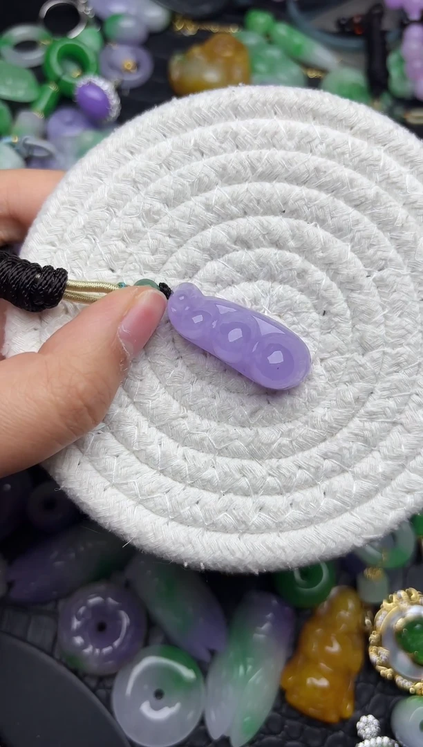 颈饰未镶嵌翡翠缅甸翡翠吊坠