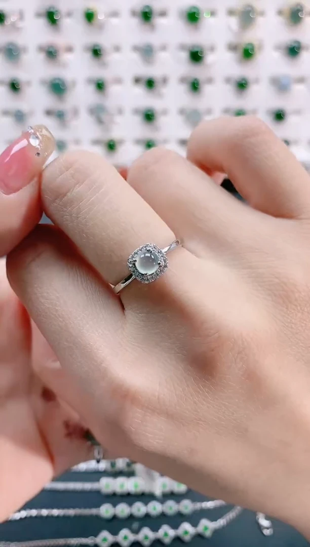 【闪购商品】翡翠戒指银S925镶嵌天然翡翠