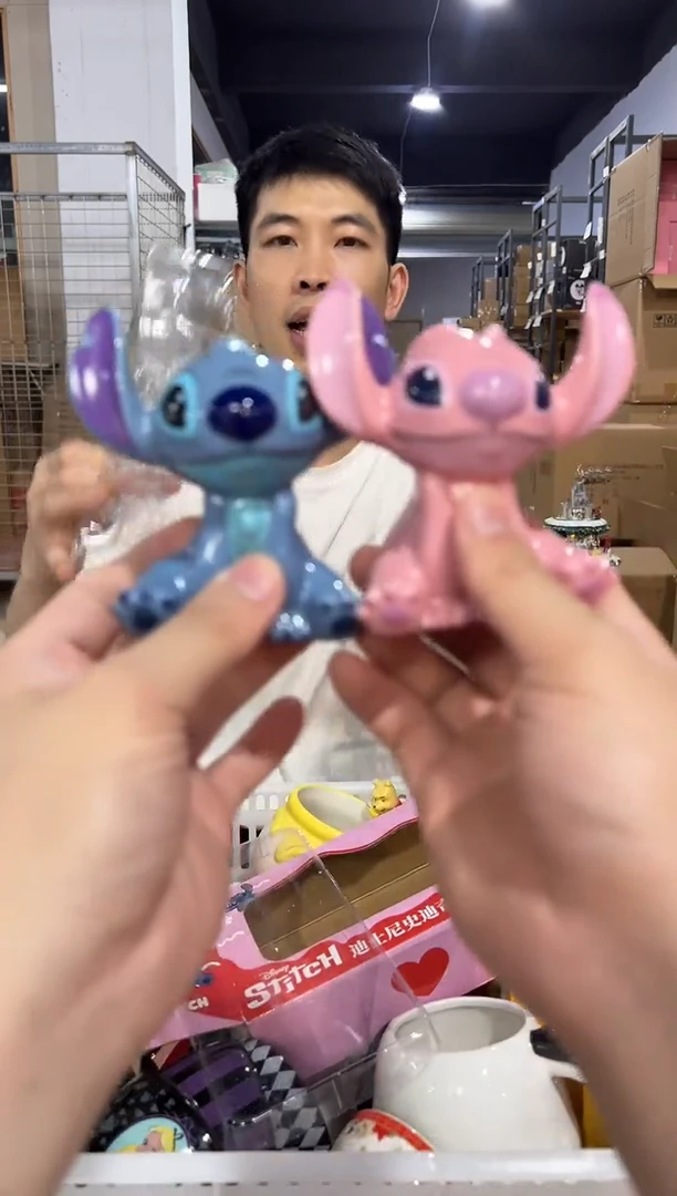 瓷片原盒史迪仔安琪情侣粉瓶