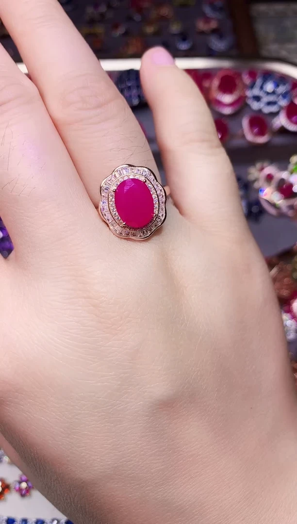 银S925镶嵌戒指红宝石....