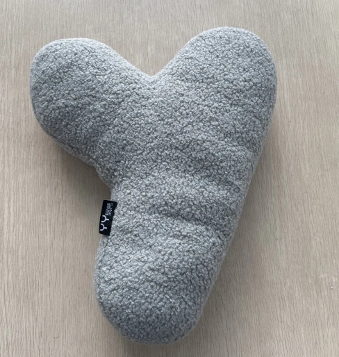 YY胜道体育毛绒抱枕