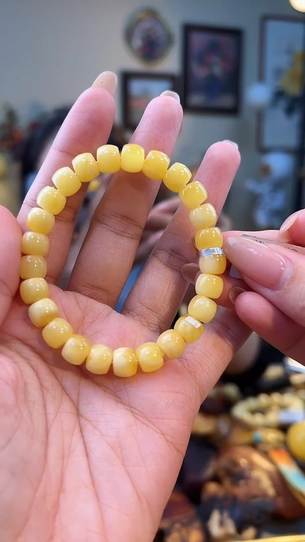 手串蜜蜡未镶嵌成品