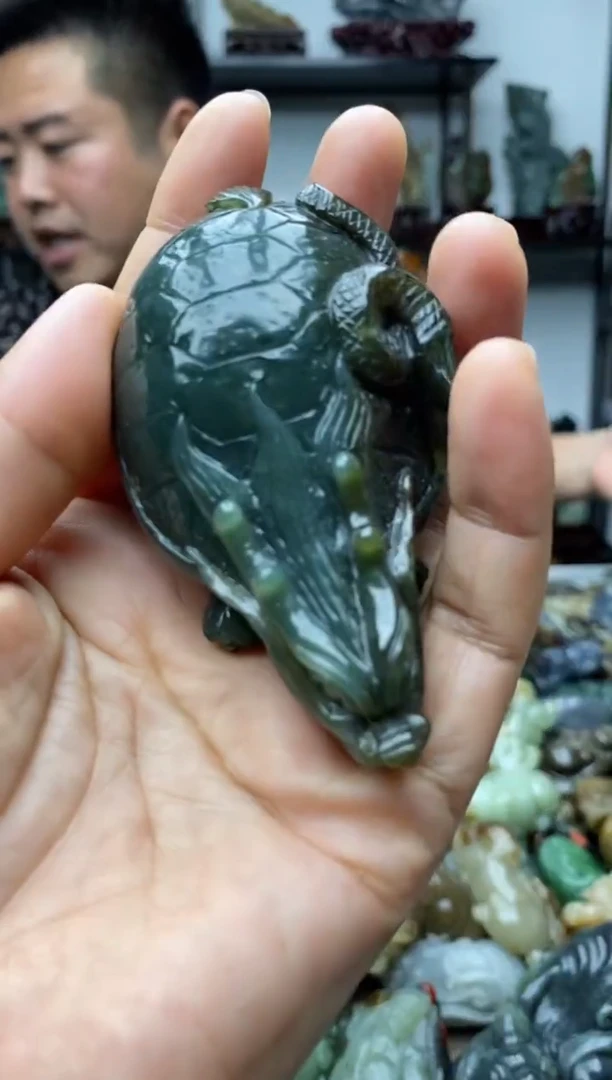 未镶嵌和田玉把件1