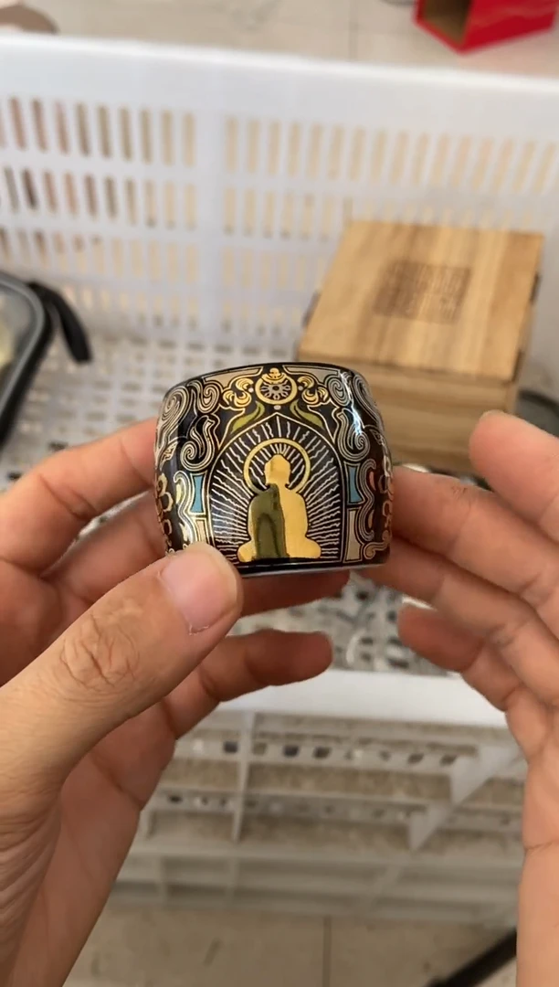 杯无运费险有瑕疵的摄影的产品有使用过的痕迹有点脏介意勿拍