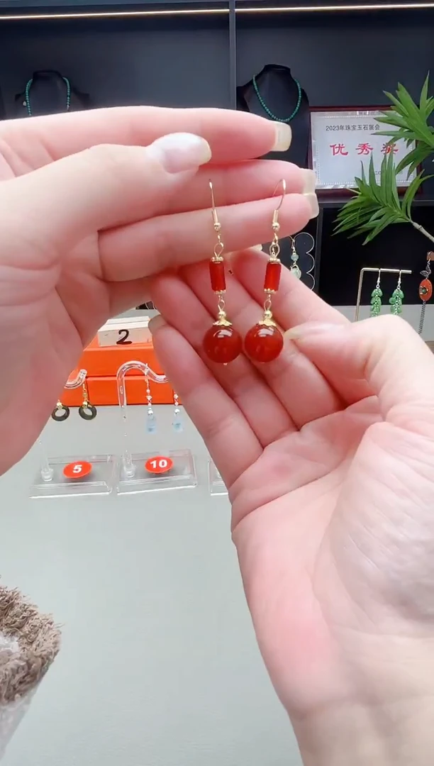 未镶嵌耳钉玛瑙/玉髓723