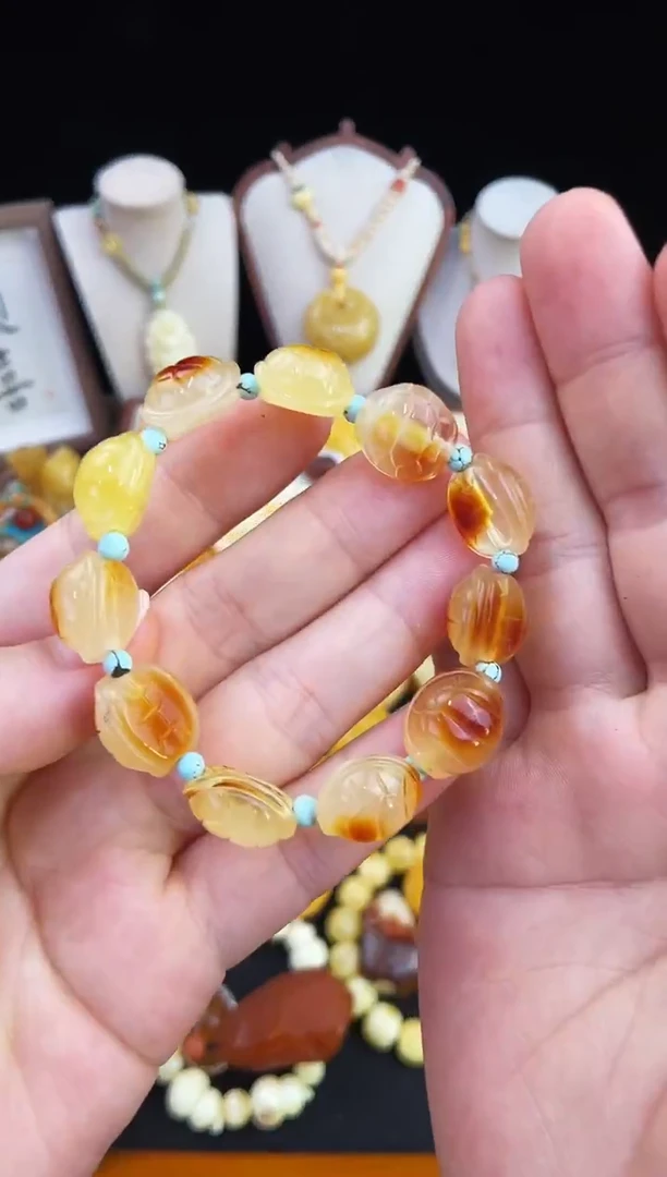 琥珀未镶嵌珠宝奇石柒月